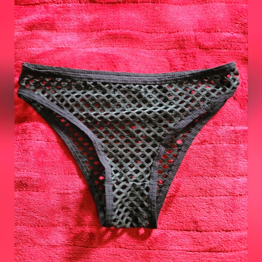 Black Mesh Fishnet Panties - Size L